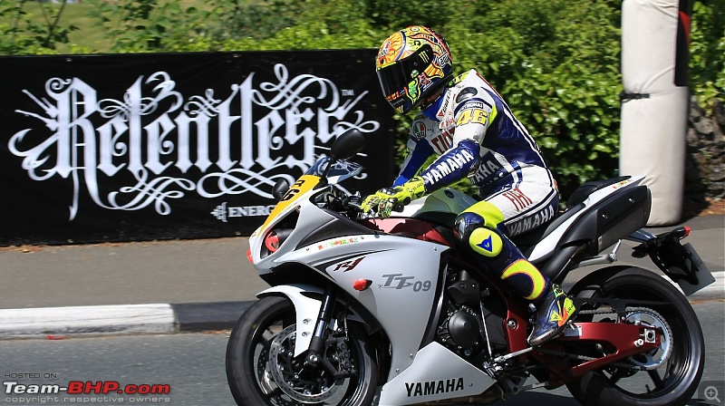 The Isle of Man TT - A racing spectacle like no other!-valeisleofmantt2009valentinorossi346954951280716.jpg