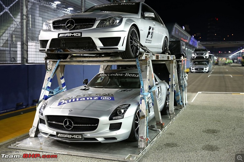 2014 Singapore GP - Marina Bay Street Circuit - Race Thread-singsafetycarmedicalcar2886x590.jpg