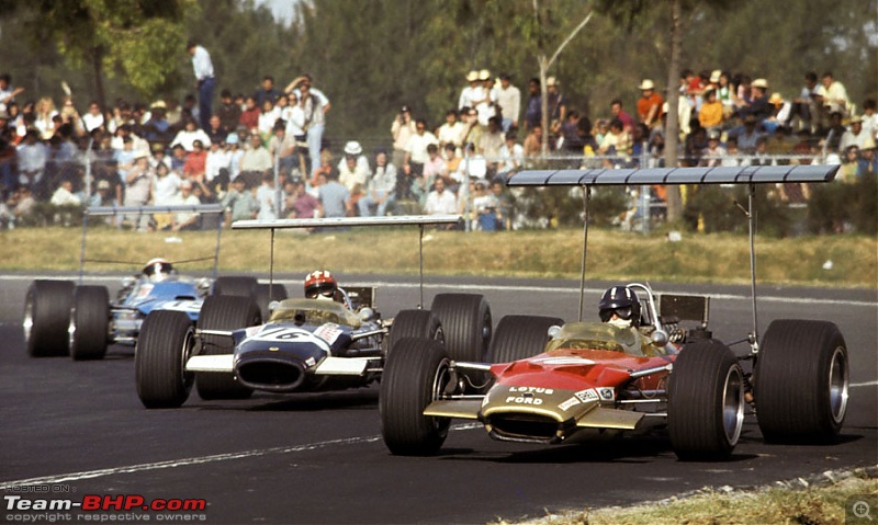 2015 Formula 1 Mexican GP - Mexico City-1968hill.jpg