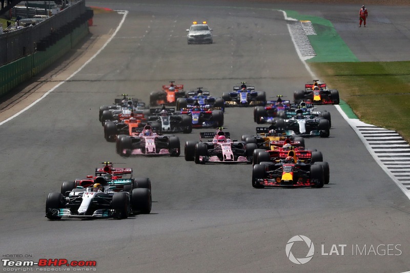 Formula 1: The 2018 British Grand Prix-start.jpg