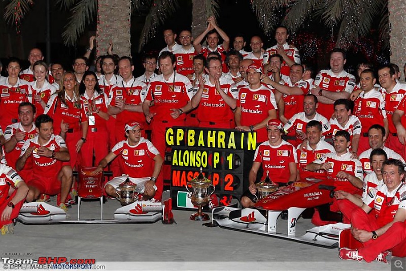 Season Starting Smashing Bahrain F1-2010 with Schumi-f1201003141906337161.jpg