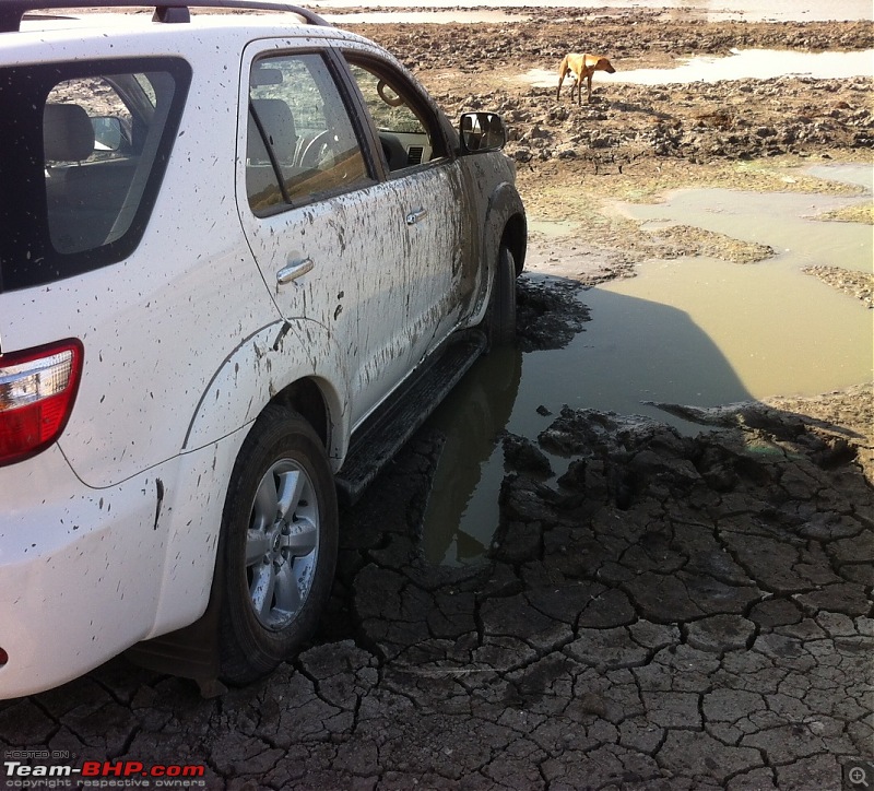 My BRUTE-FORT: Toyota Fortuner 4x4 M/T [Upgraded Brake Booster & A/T Tyres] EDIT: Now sold!-stuck-2.jpg