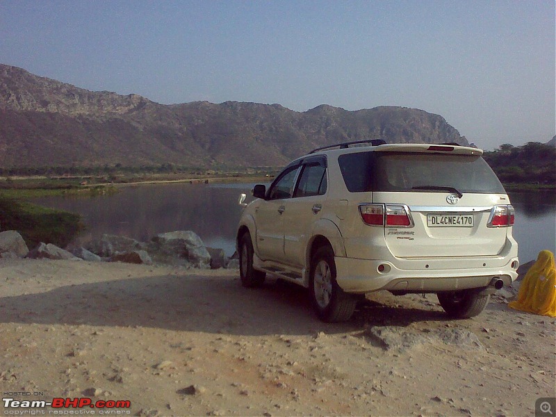 Obelix, the Invincible Toyota Fortuner! 2,00,000 km and going strong! EDIT: Sold!-2.1-rear.jpg