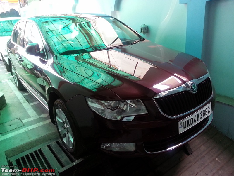 Skoda Superb - A tryst with destiny-skoda-superb-1st-service-9392km-12032012_6-front.jpg