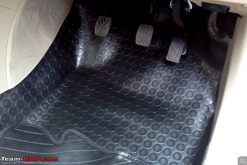 Dusky Brown Ertiga VDi: How my Suzuki got tanned & stretched!-camerazoom20130907173503249.jpg