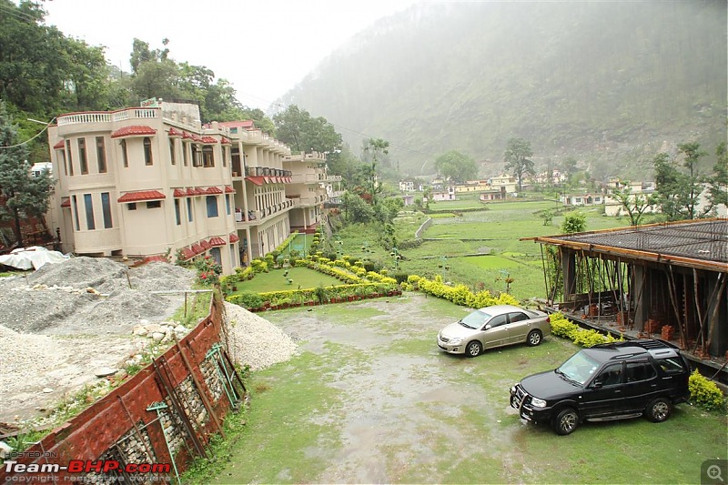 Tata Safari 2.2 VTT - Black Beast - 8.5 years and 100,000 kms up!-uttarkashi.jpg