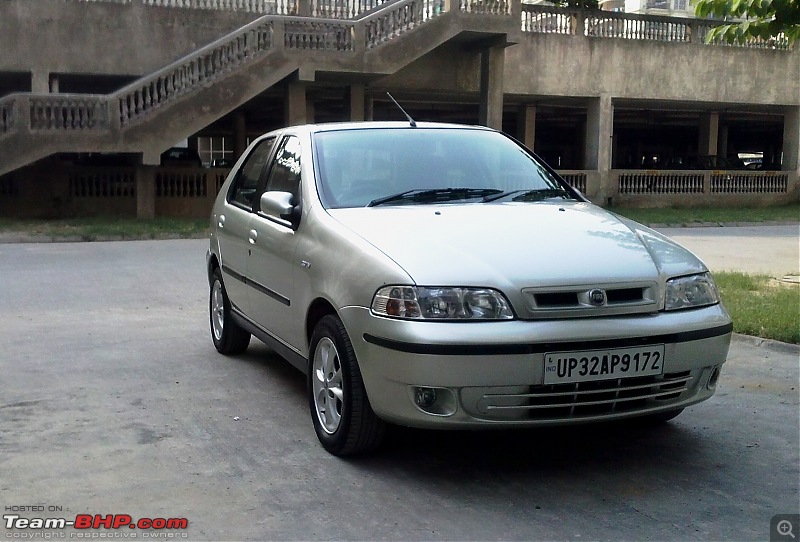 Cosmetic makeover of an ol' Fiat Palio 1.6 GTX. EDIT: Now @ 128K kms and 11 years-cam00306.jpg