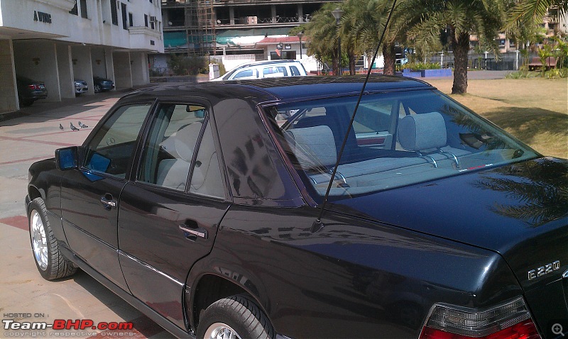 "Herr Kampfpanzer" - The unfolding story of my Mercedes E220 (W124)-antennae-working.jpg