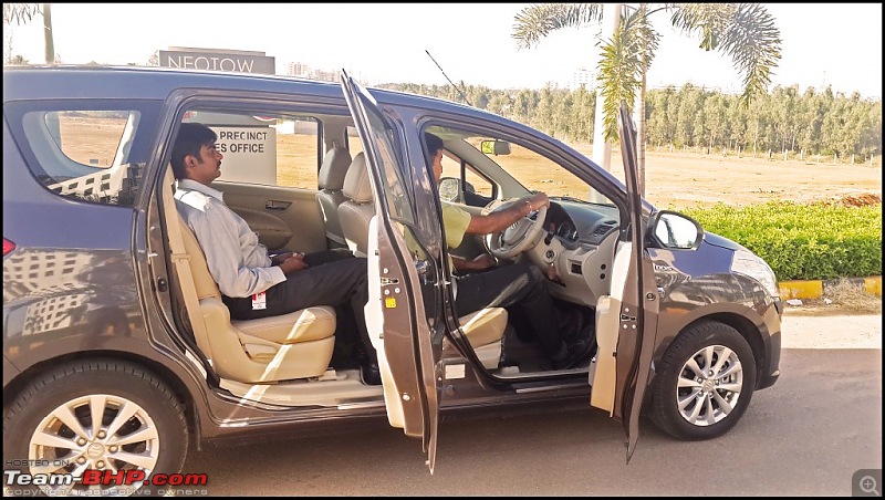 Tallboy welcomes longer companion | Maruti Ertiga VDi | 241,500 km-second-row_pass1.jpg