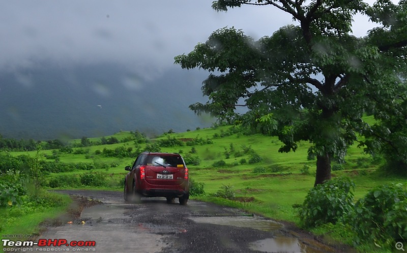 The "Duma" comes home - Our Tuscan Red Mahindra XUV 5OO W8 - EDIT - 10 years and  1.12 Lakh kms-015-aamchi-picnic-kondeshwar-waterfall-033.jpg