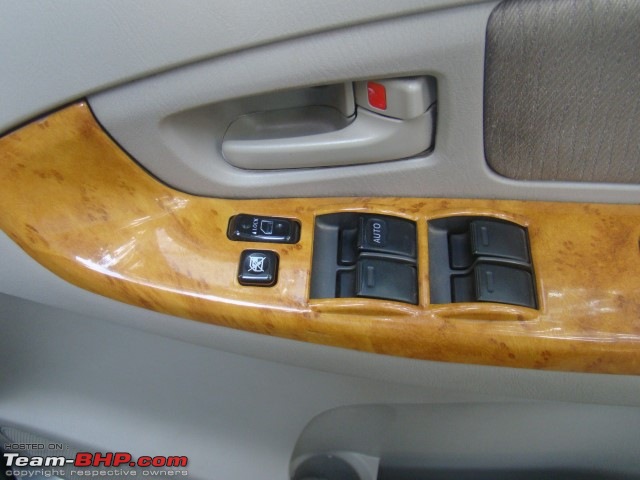 Toyota Innova Experience. EDIT: 10 years, 2,56,000 km up and SOLD!-dsc03203-small.jpg