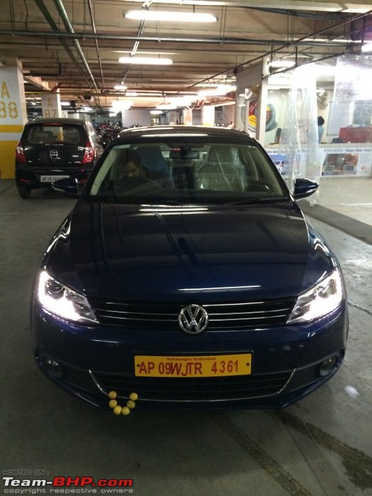 Tempest blue metallic VW Jetta DSG has arrived!-wax-2.jpg