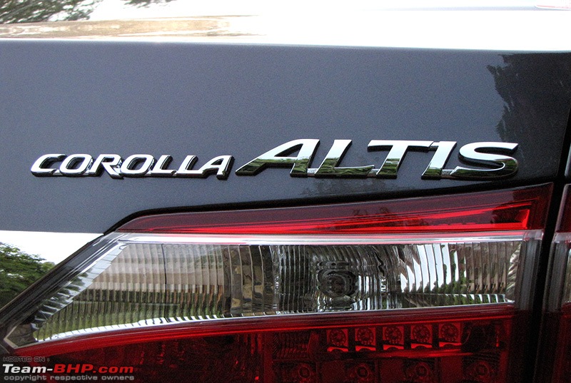 My 2014 Toyota Corolla Altis VL S-CVTi: A Detailed Review-img_1709.jpg