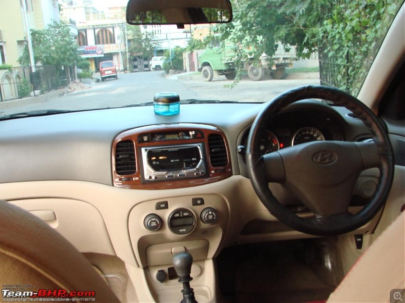 My Predator - Ebony Black Hyundai Verna CRDI SX ABS - 100,000 kms update on pg 15-console-6-years-ago.jpg