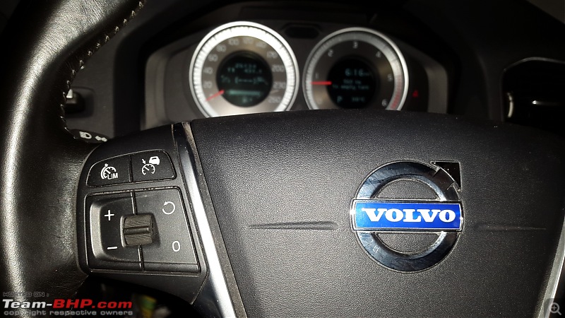 Volvo S60 D5 Ownership Review : 10 years, 82000 km update!-cruise-buttons.jpg