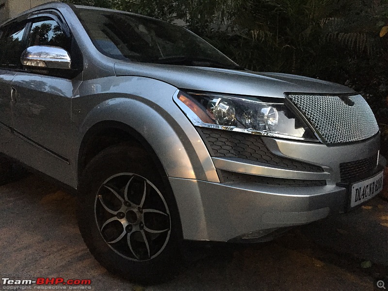 Mahindra XUV 500 - Moondust Silver - Loaded with chrome - first in Delhi-image.jpg