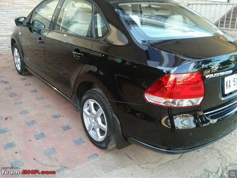 My Black VW Vento TSI. EDIT: 9 years and 71,000 km up!-pic1.jpg