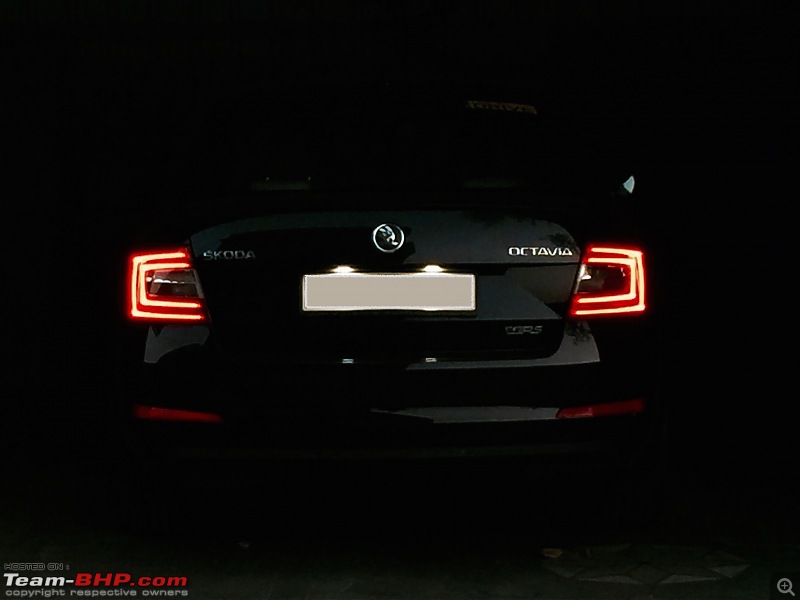 Love Hate Relationship | My Magic Black Skoda Octavia 1.8 TSI Elegance | EDIT: 180,000 km update-tail-light-full.jpg