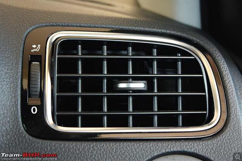 Carbon Steel Grey VW Polo GT TSI comes home! EDIT: 10000 km up + OEM bi-xenon headlamps upgrade!-ac-vent-side.jpg