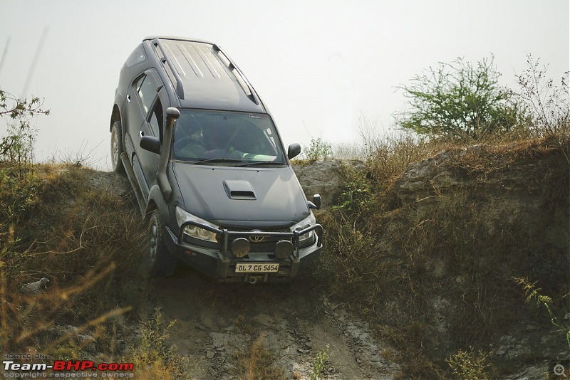 My Pre-Worshipped Toyota Fortuner 3.0L 4x4 MT - 225,000 km crunched. EDIT: Sold!-may-22-965.jpg