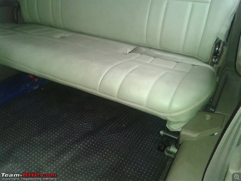 Mahindra Xylo Ownership Review @ 70000 kms-3rd-row-underseat-empty.jpg