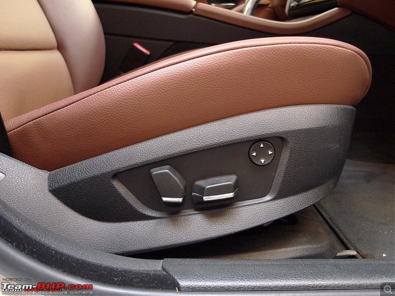 BMW 530d M-Sport (F10) : My pre-worshipped beast-seat-controls.jpg