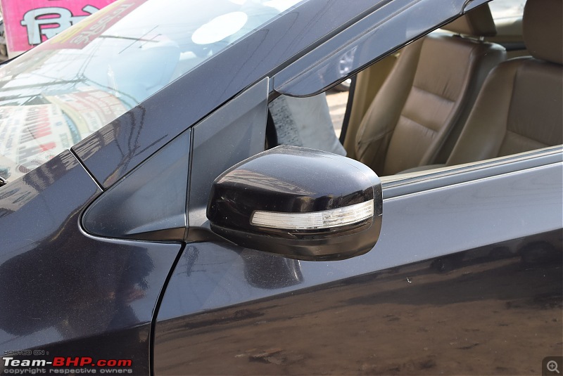 Long-term review of my 2012 Honda City Automatic (3rd-Gen)-turn-indicators.jpg