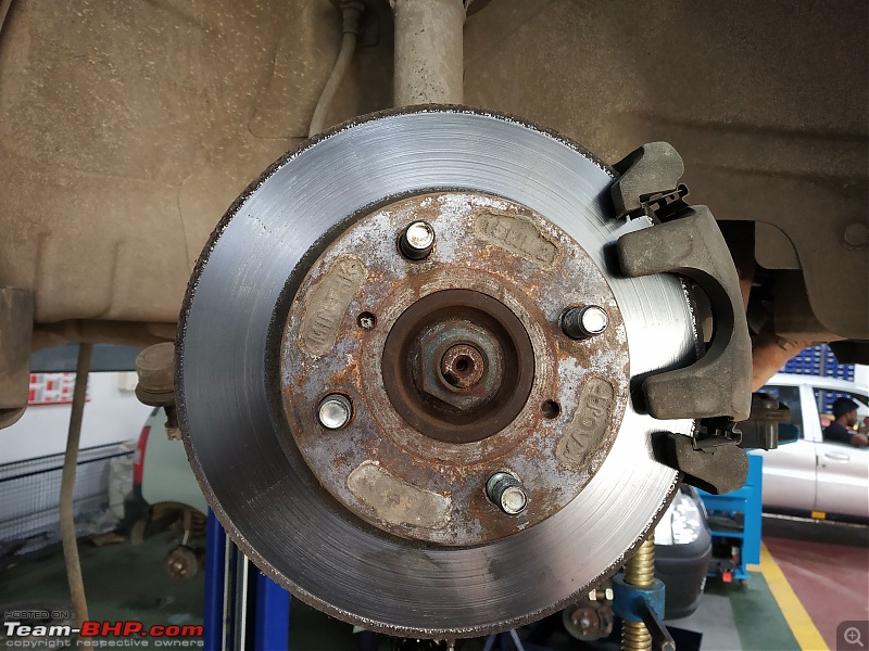 My Maruti Wagon-R F10D: 16 years, 258,000 kms, makes way for the Baleno!-brake-disc-rhs.jpg