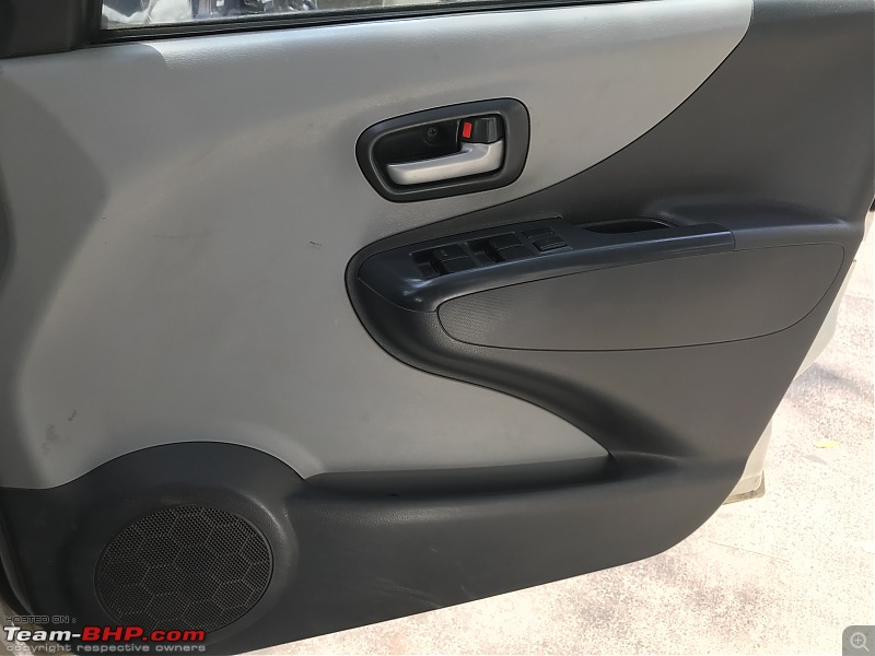 10 years with a Maruti A-Star-rhs-front-door-panel.jpg