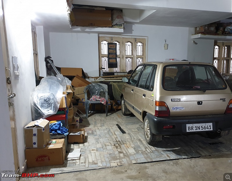 The love of my life - A 2000 Maruti 800 DX 5-Speed. EDIT: Gets export model features on Pg 27-garage0.jpg