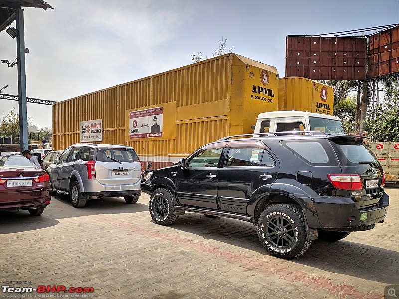 Lal Ghoda - My Ford Endeavour 2.2 MT 4x4 - 1,00,000 km crunched and counting!-1.jpg