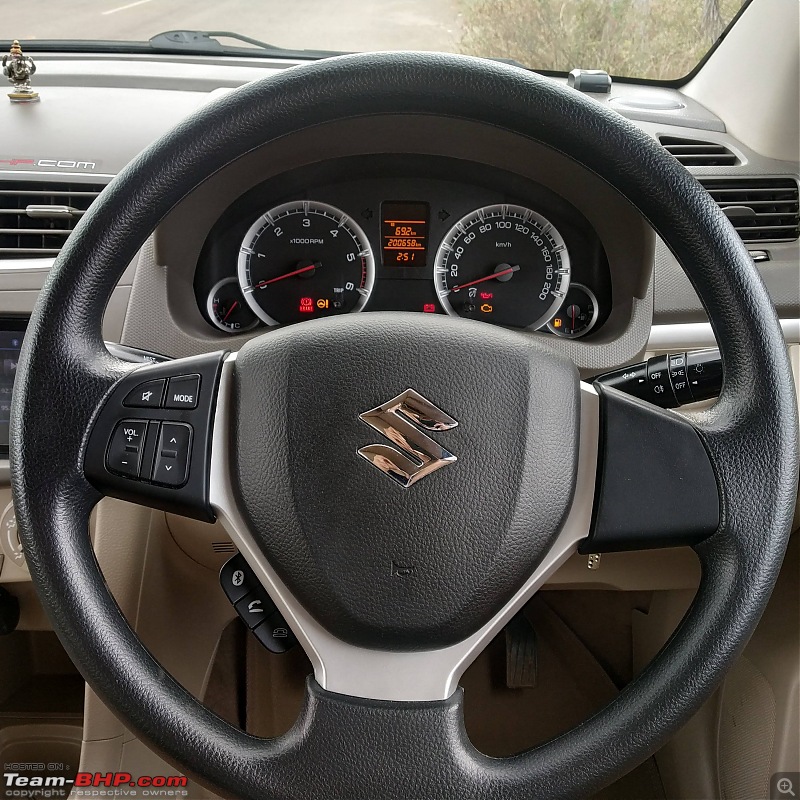 Tallboy welcomes longer companion | Maruti Ertiga VDi | 241,500 km-17-steering-wheel.jpg