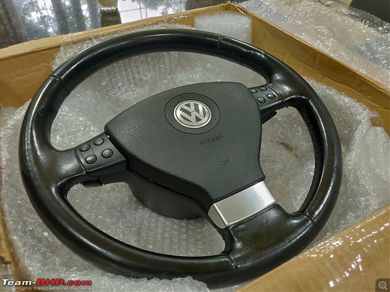 Our first tryst with Volkswagen | Ownership Review of our MK5 VW Jetta-old-steering-back-storage.jpg