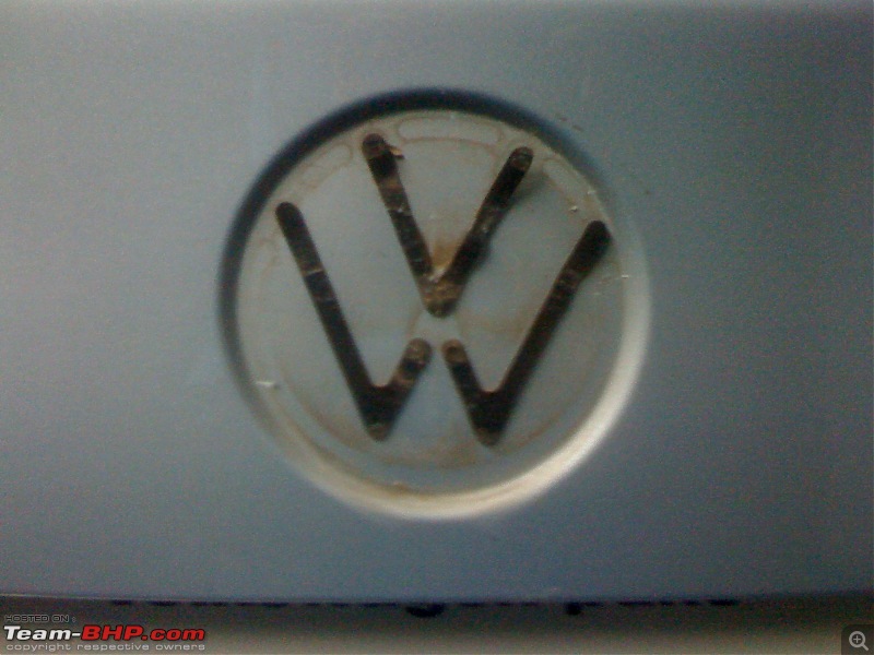 Our first tryst with Volkswagen | Ownership Review of our MK5 VW Jetta-sore-logo-theft.jpg