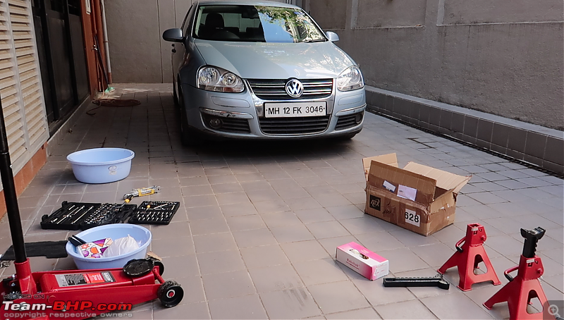 Our first tryst with Volkswagen | Ownership Review of our MK5 VW Jetta-layout-scene.png