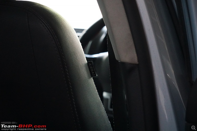 Our first tryst with Volkswagen | Ownership Review of our MK5 VW Jetta-8-airbags-seat-tag.jpg