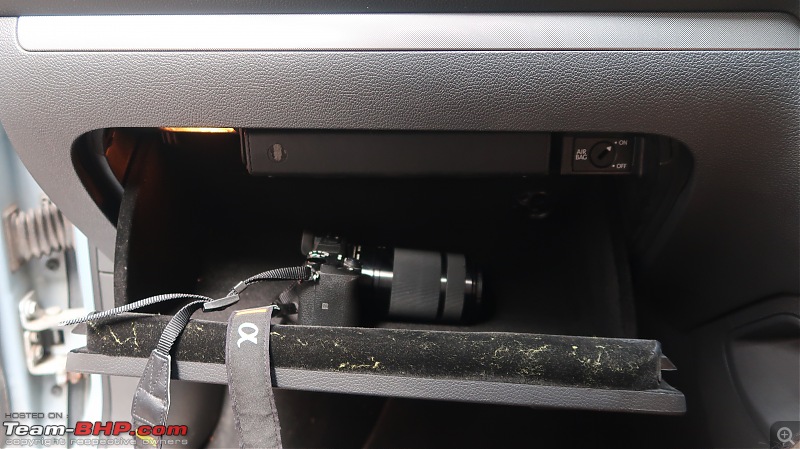 Our first tryst with Volkswagen | Ownership Review of our MK5 VW Jetta-felt-lined-glovebox.jpg