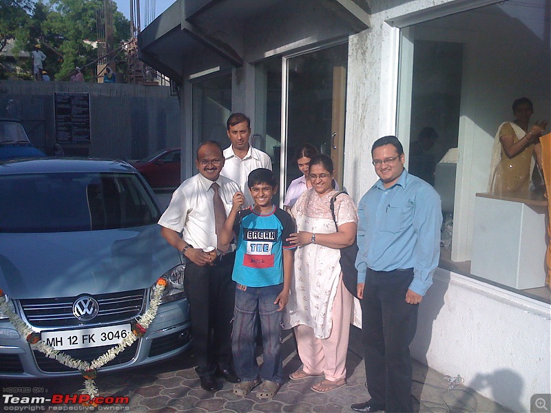 Our first tryst with Volkswagen | Ownership Review of our MK5 VW Jetta-joy-jetta-keys.jpg