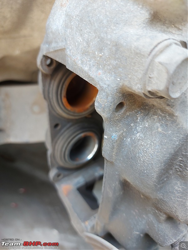 Long-term review of a 2014 Toyota Fortuner AT | Ageless Rockstar-fortuner_brakepiston_right.jpg