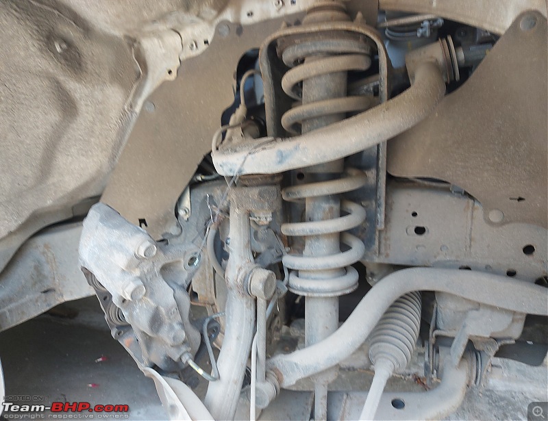 Long-term review of a 2014 Toyota Fortuner AT | Ageless Rockstar-fortuner_suspension_right.jpg