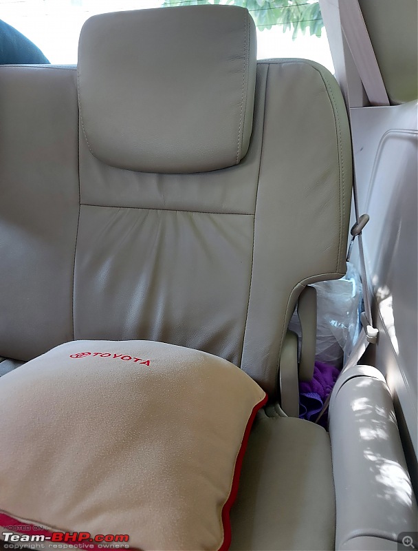 Long-term review of a 2014 Toyota Fortuner AT | Ageless Rockstar-fortuner_rearseatcushion2.jpg