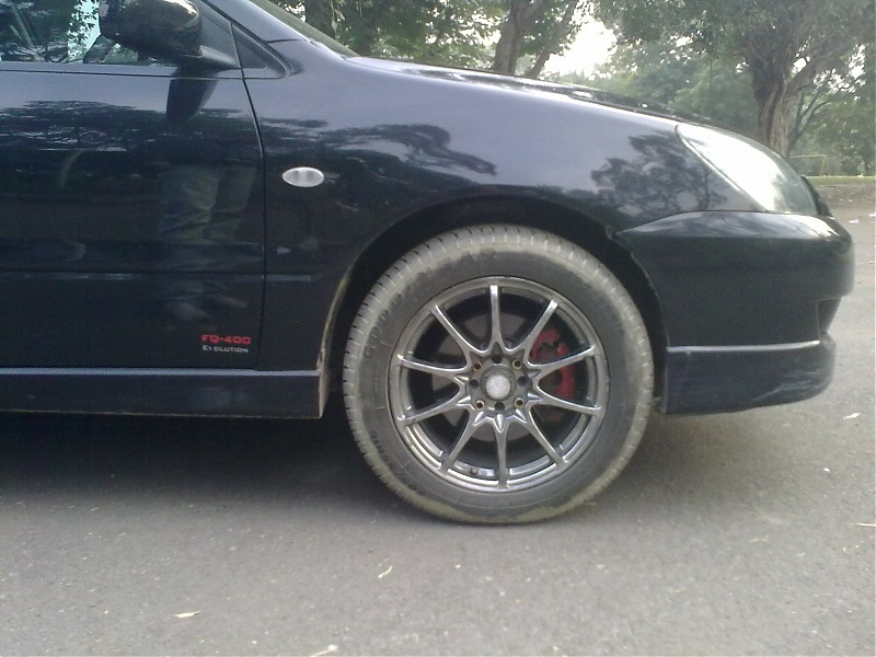 It's White, it's Sports and it's a Mitsubishi Cedia - 189,000 km done! Edit: Sold!-05122009150.jpg