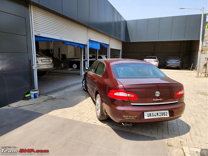 Skoda Superb - A tryst with destiny-skoda-superb-brake-coolant-fuel-filter-service-10042024_1.jpg