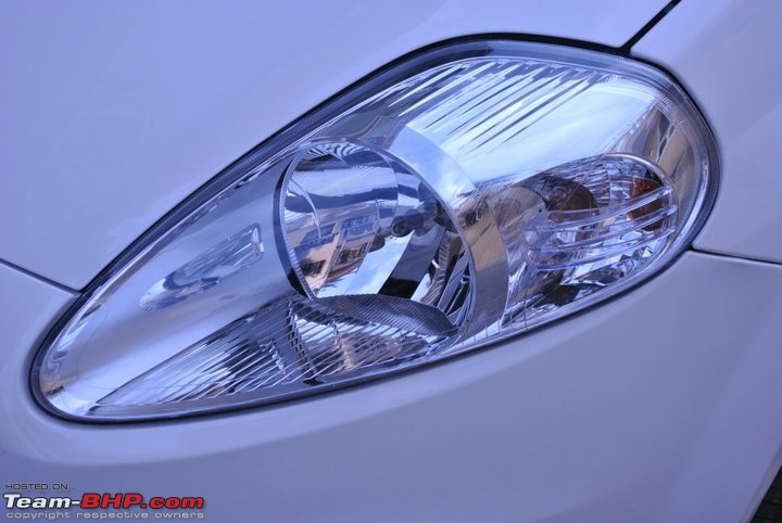 FIAT-Ferrari in affordable trim - My Grande Punto 1.2 Emotion-headlight.jpg