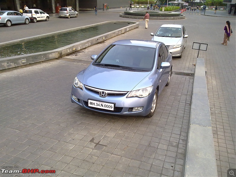 My preworshipped Honda Civic - Scorponok. Now with Vtec indicator-29042011433.jpg