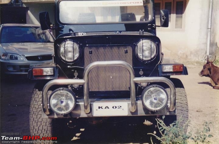 Mahindra Classic 4x4-3.jpg