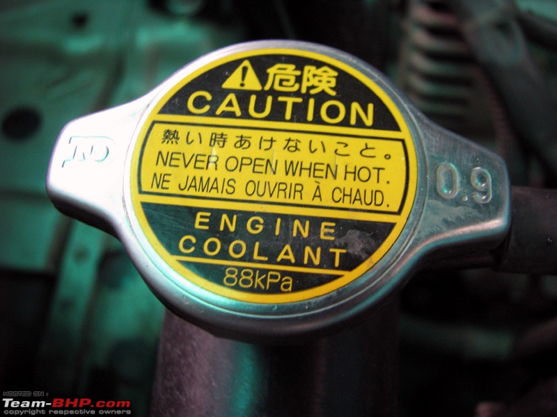 Toyota Corolla 2004 - Long Term Ownership Report 55,000 KM-56-engine-radiator-cap.jpg