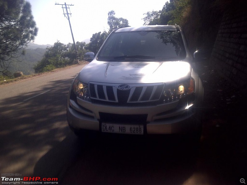 Mahindra XUV 500 - Moondust Silver - Loaded with chrome - first in Delhi-front-view.jpg