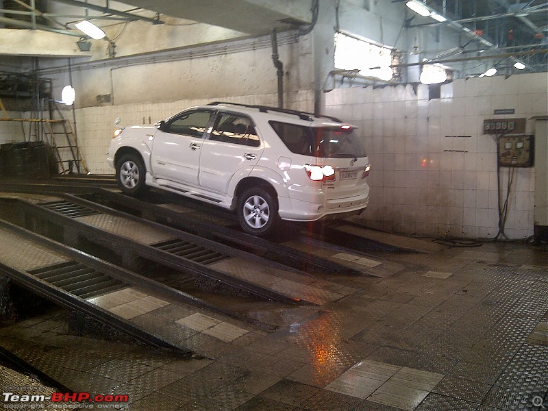 Obelix, the Invincible Toyota Fortuner! 2,00,000 km and going strong! EDIT: Sold!-img2012071300744-after-underbody-wash.jpg