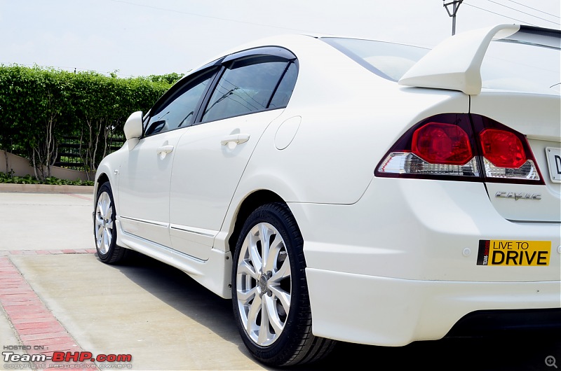 133 PS of pure pleasure - new Honda Civic S (Tafeta White)-_dsc0165.jpg
